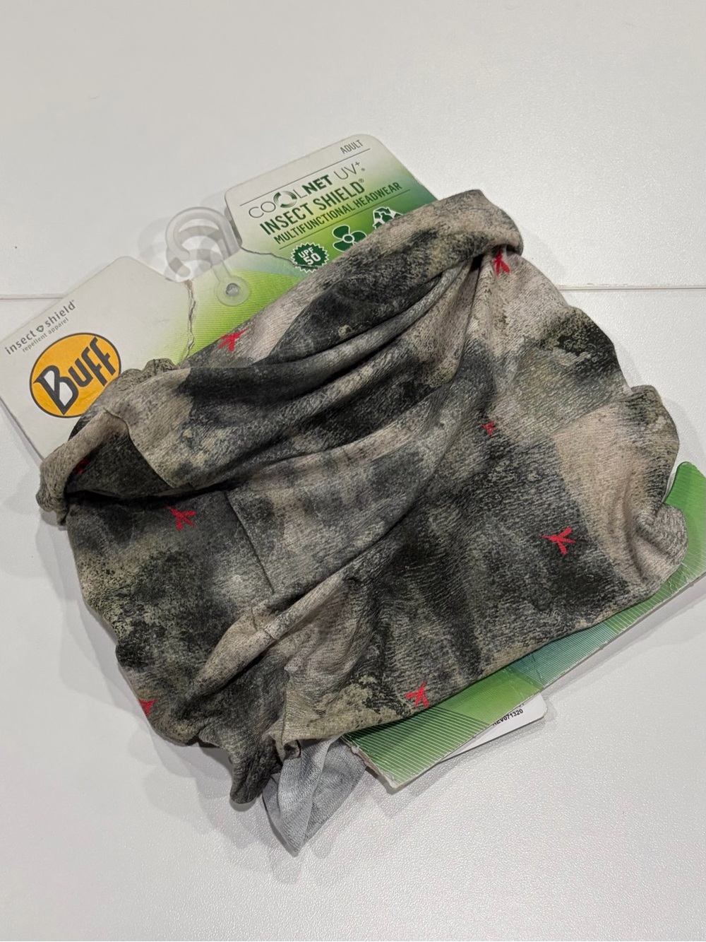 Buff CoolNet UV Insect Shield Future Khaki Green Repellent NWT Neckwear Protect